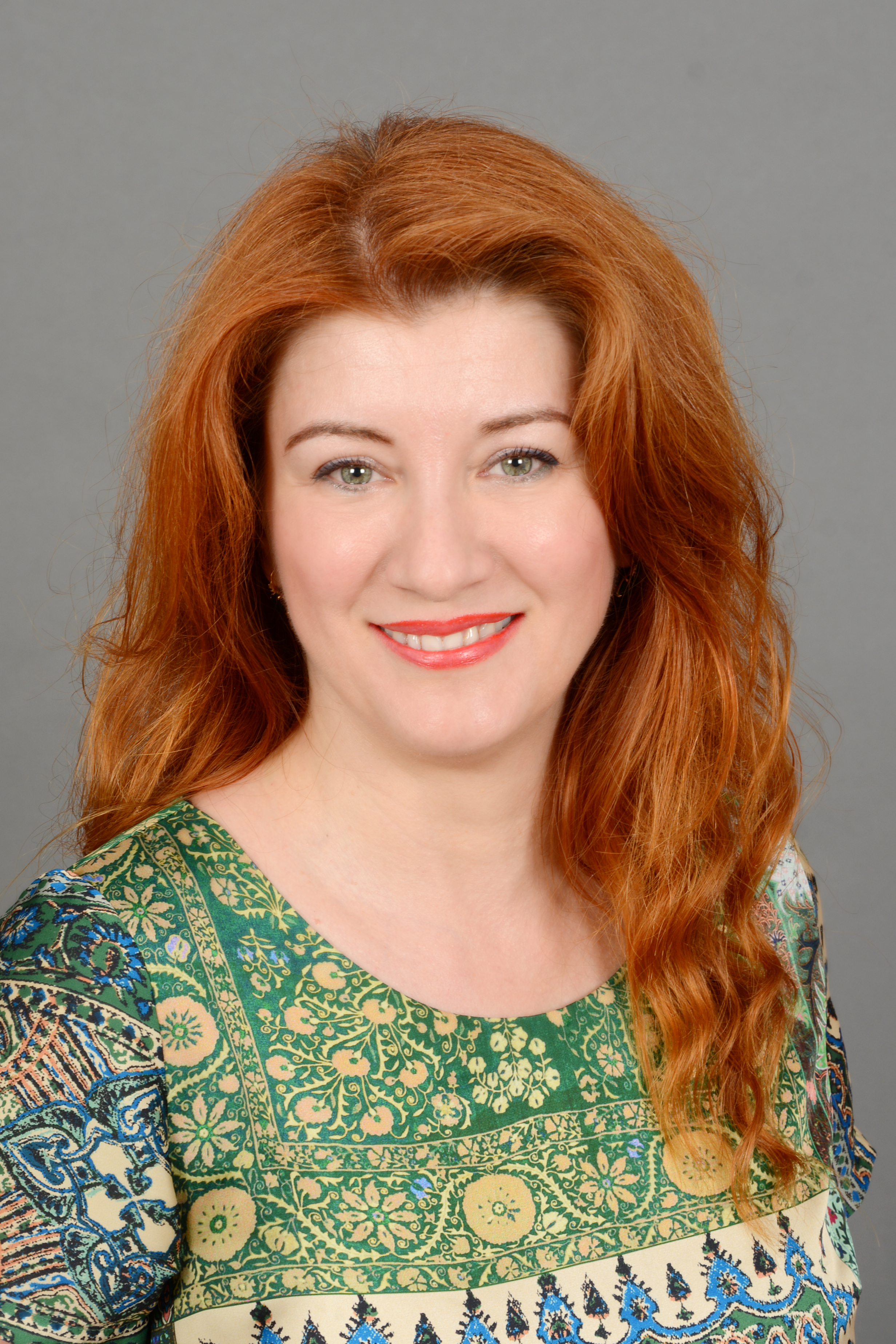 Adela-Elena POPA