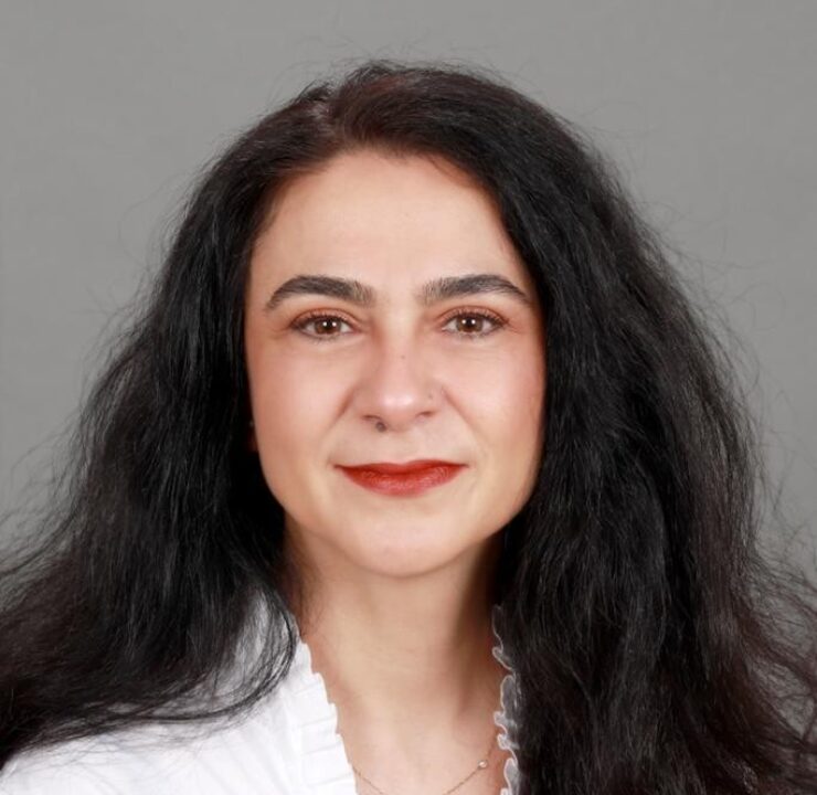 Alina-Geanina IONESCU